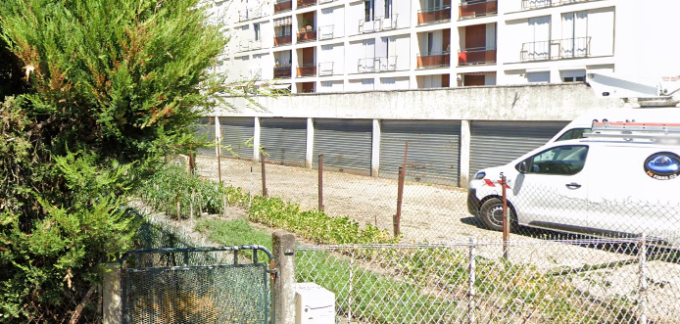 Offres de location Garage Bordeaux (33800)